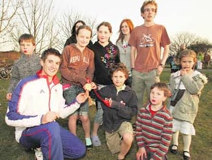Olympian Zac opens Drake’s Trail link