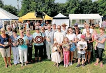 Sun shines on a great summer show