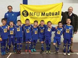 Sponsor provides new kit for Oke U8s youngsters
