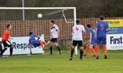 Lambs comfortable against Witheridge