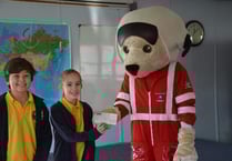 Hatherleigh Primary School children meet Ambrose the Devon Air Ambulance mascot