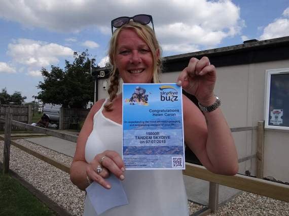 Okehampton's Helen braves 12,000ft plunge for Hospiscare