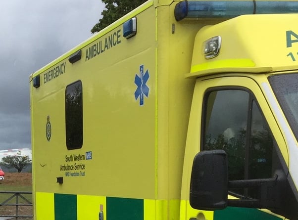 Air ambulance and land ambulance respond to incident near Tavistock