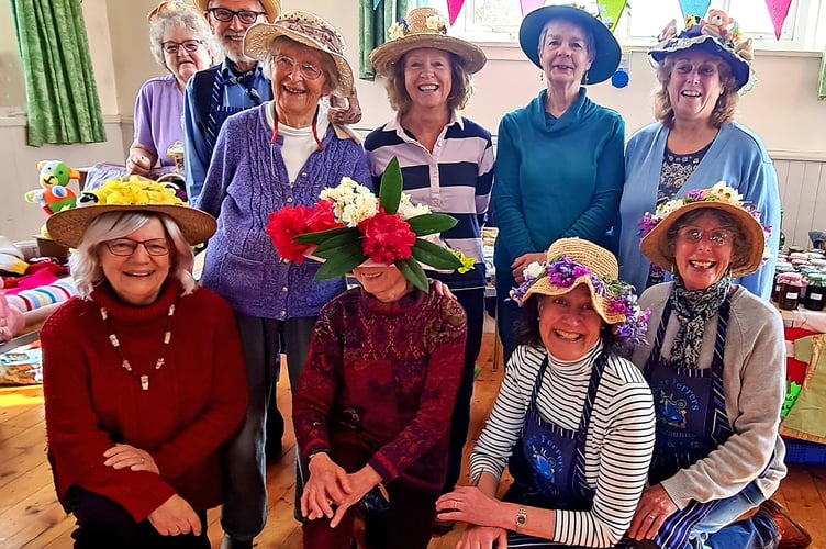 Bere Ferrers shop and cafe and bonnets