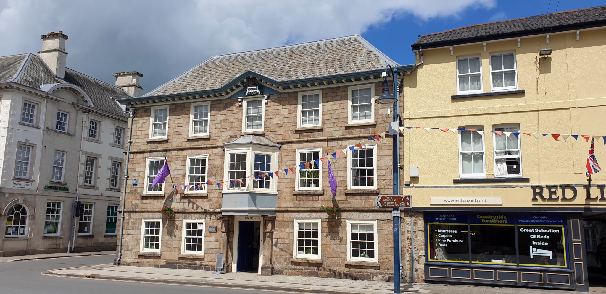 Two minutes' silence to mark VE Day 80 outside Okehampton Town Hall 