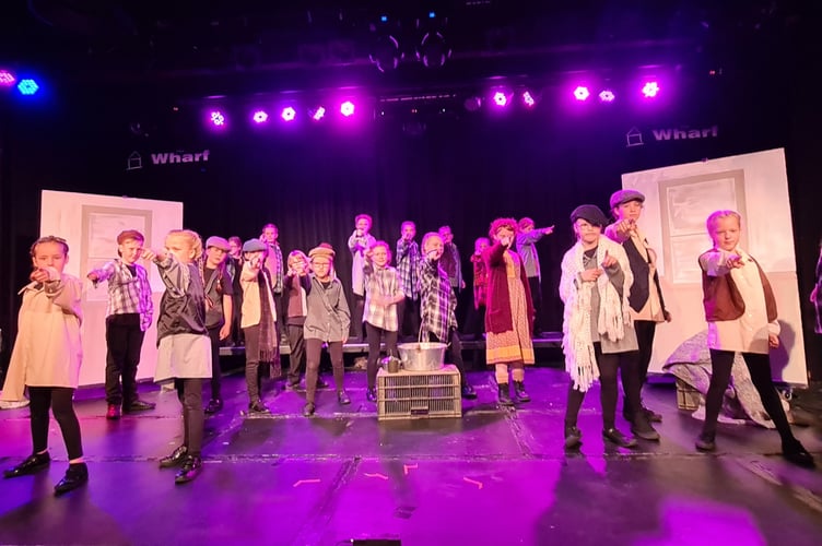 Tavistock Children’s Theatre Club ‘Annie’