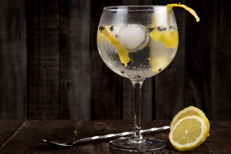 gin cocktail
