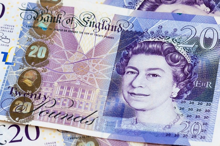 £20 notes
