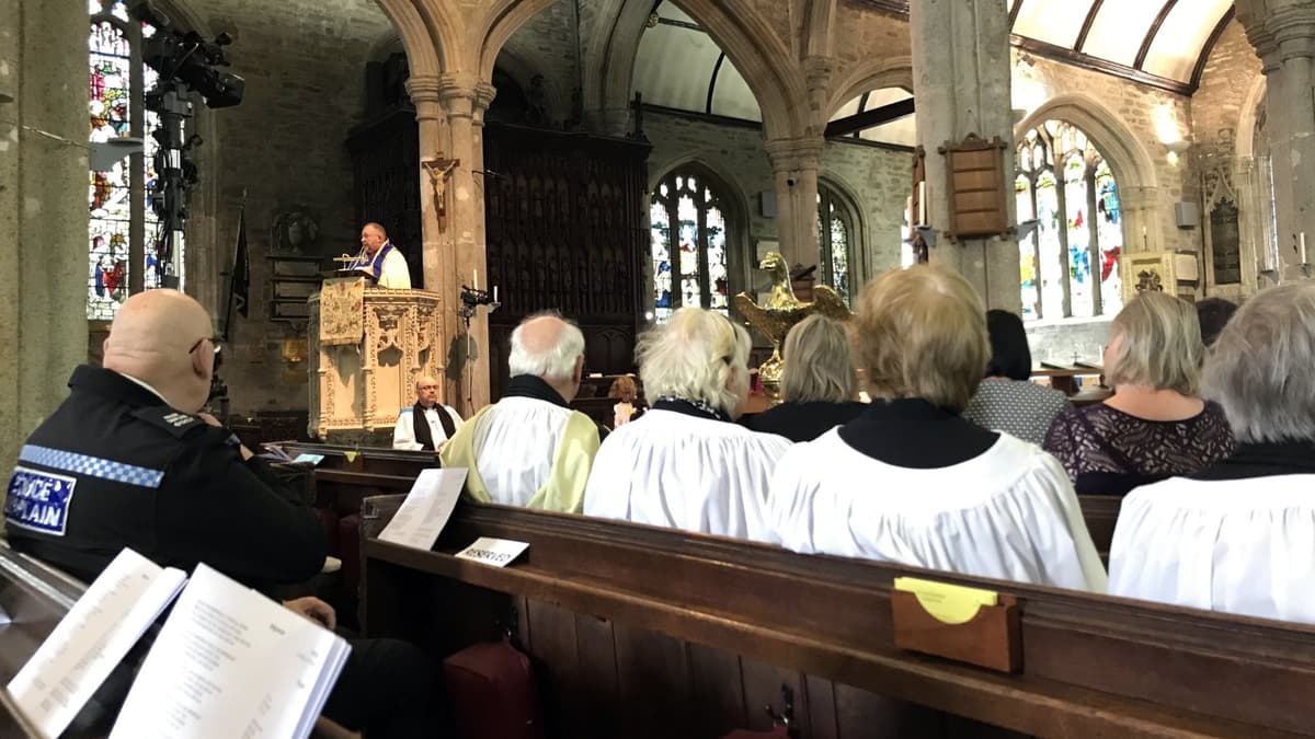 West Devon bids farewell to Queen in special church service on eve of