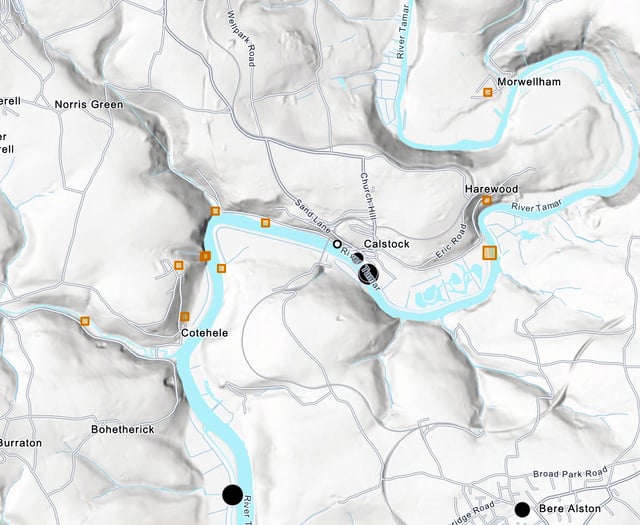 Sewage pours into River Tamar