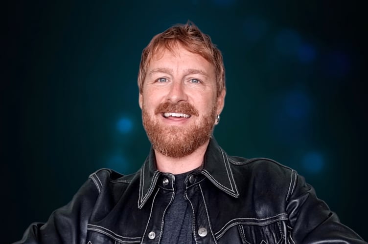 Theo Clinkard