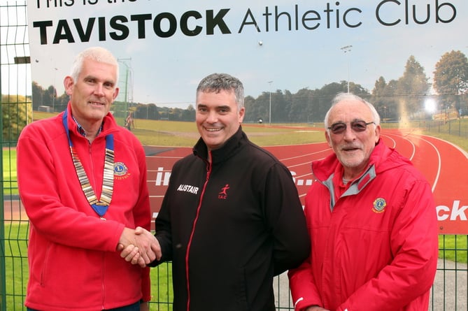 Relay races cheque to Tavistock Lions