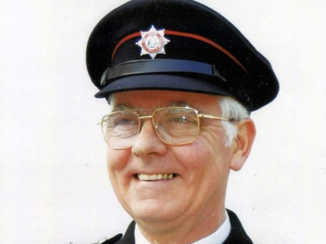Tributes to former veteran firefighter
