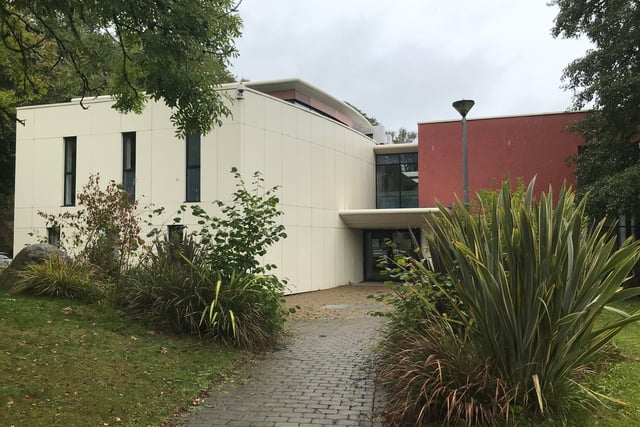Triple flagpole plan rejected for council HQ