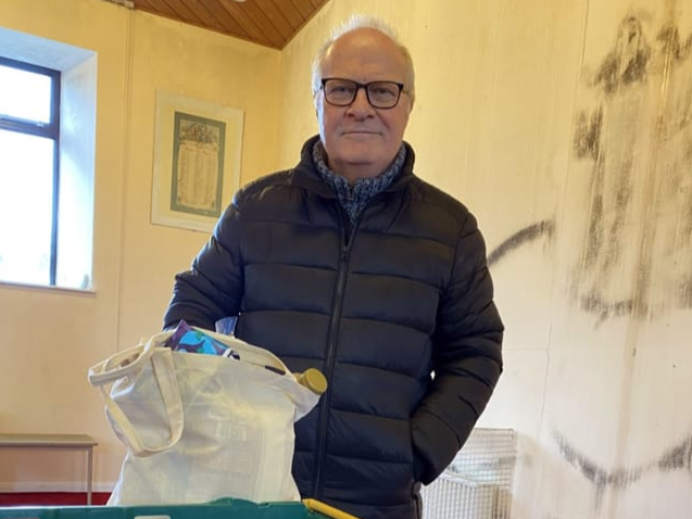 Princetown resident pensioner Alan Twitcher making use of the new village food hub club as price rises bite.