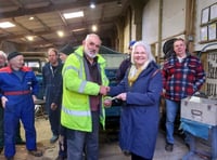 Engineers donate to support group