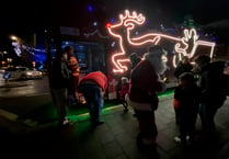Santa comes to town – by bus!