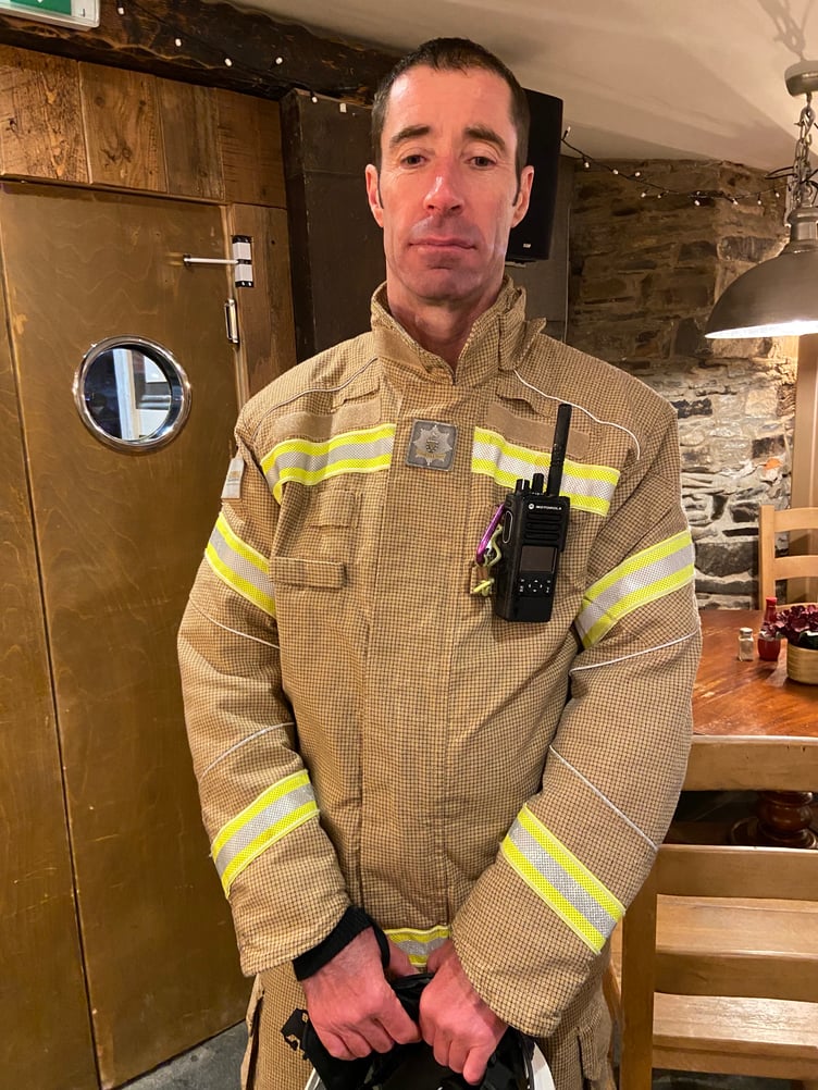 Duty fire officer Mike Temellen