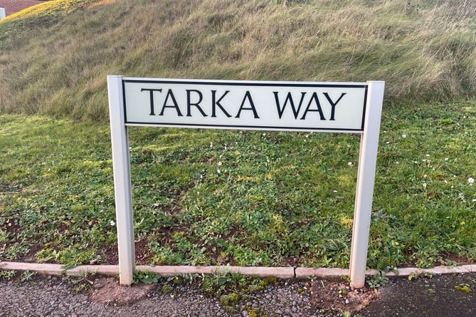 Tarka Way, Crediton