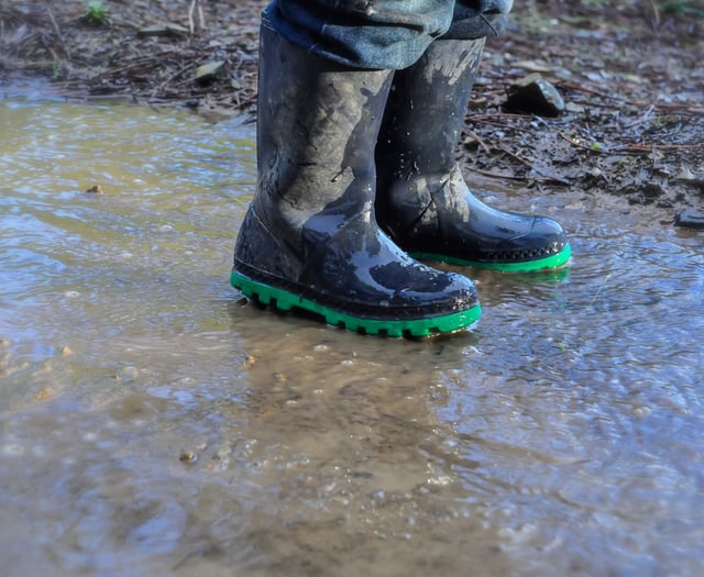 YFC stage dung run for cancer charity