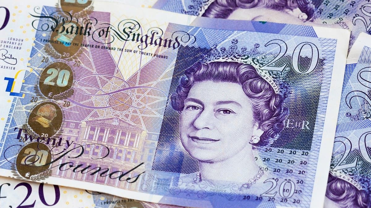 Cash-strapped councils pay out thousands on consultants in local ...