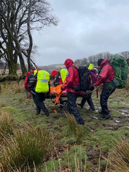 Dartmoor Search and Rescue Team Tavistock save walker