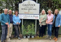 New sign celebrates last year's Calstock-in-Bloom success