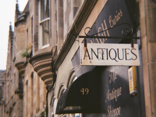 Your guide to arts and antiques