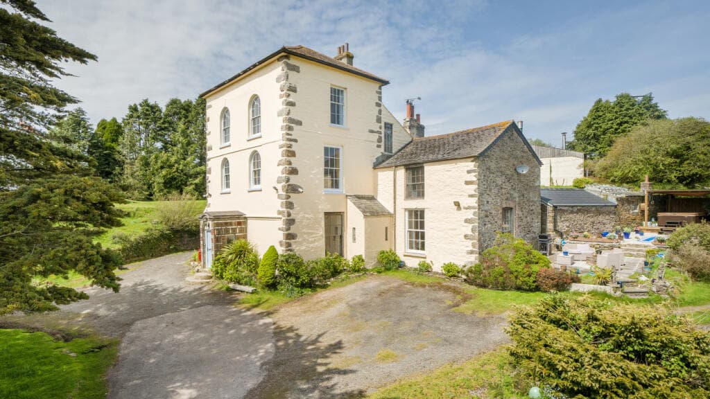 Callington cattery and kennels for sale in former mine captain's house