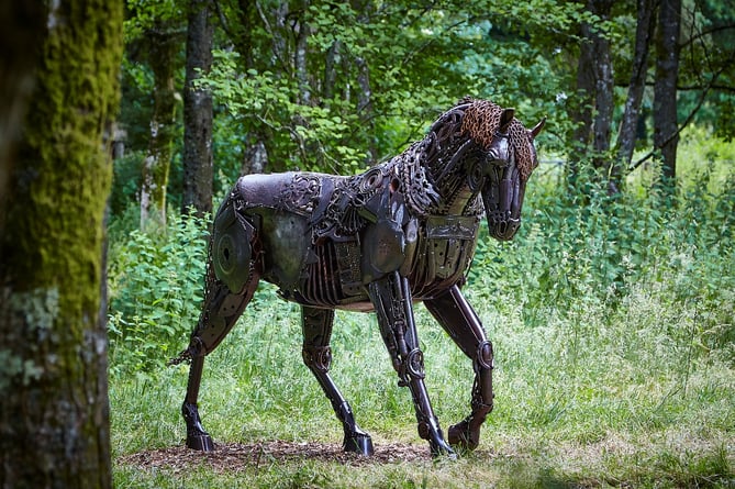 Arabian horse sculpture by Ben Cox