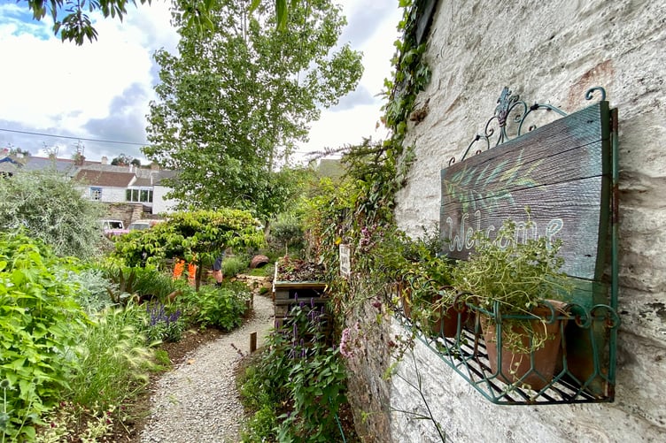 Calstock garden
