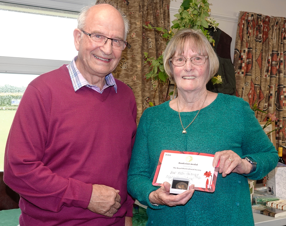 Green-fingered talent wins prizes at Bere show 