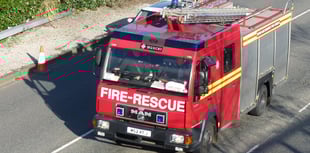 14 fire crews fighting Drewsteignton thatch fire
