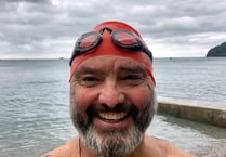 Former Marine a ‘hero’ after swim