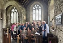 Dunterton churchwardens thanked with bench