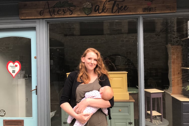 Kathryn Rowlands and baby Ida