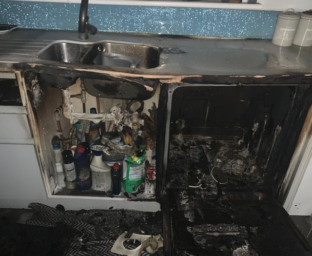 Fire crews called out in early hours to Tavistock kitchen fire