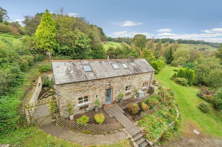 scrubtor cottage