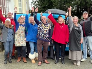 Volunteers to offer Christmas treats for the lonely and in need
