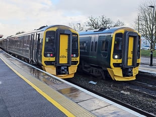 Appeal for witnesses after man exposes himself on train