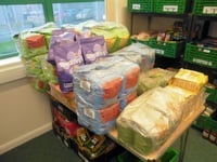 Foodbank thanks pet shop for generous donation of food for animals