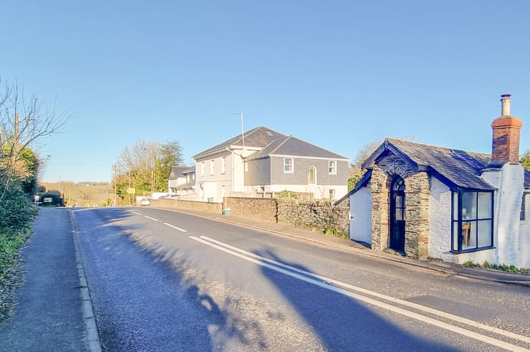 horrabridge toll house