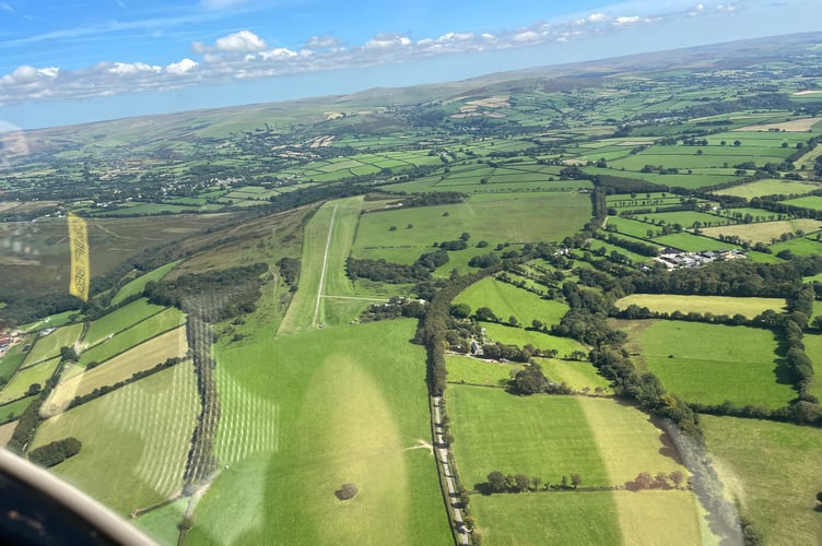 Gliding Views 
