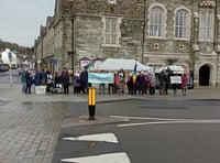 Gaza peace protest continues in Tavistock