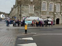 Gaza peace protest continues in Tavistock