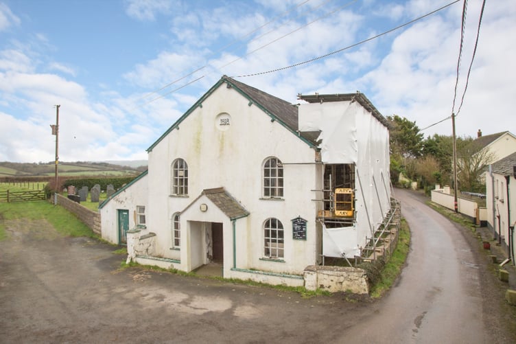 eastacombe chapel
