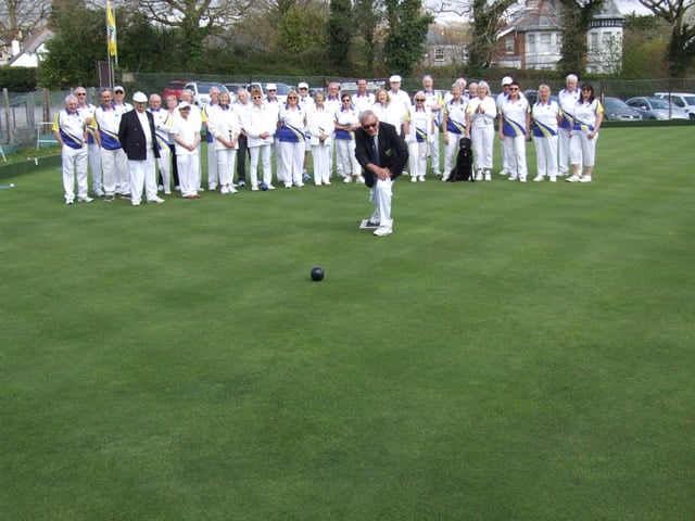 Yelverton Bowling Club opens season with special day