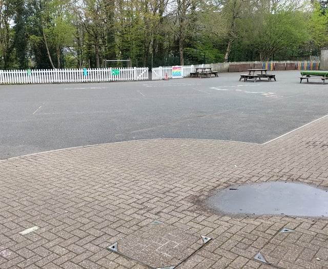 Okehampton Primary School receives £1,500 for playground upgrade