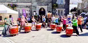 Town's carnival live music and dancing 