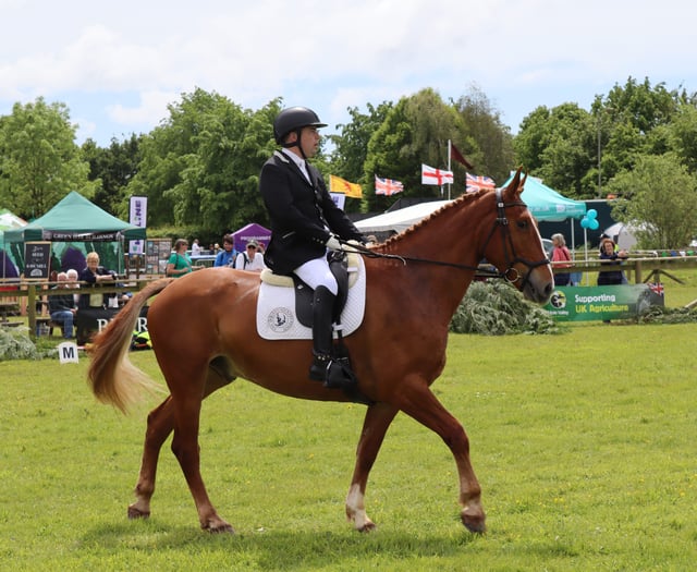 Para-equestrian shows off dressage skills at Devon County Show 